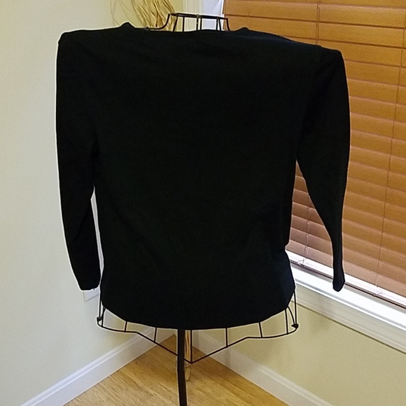 M C Sportswear Shirt - Picture 2 of 3